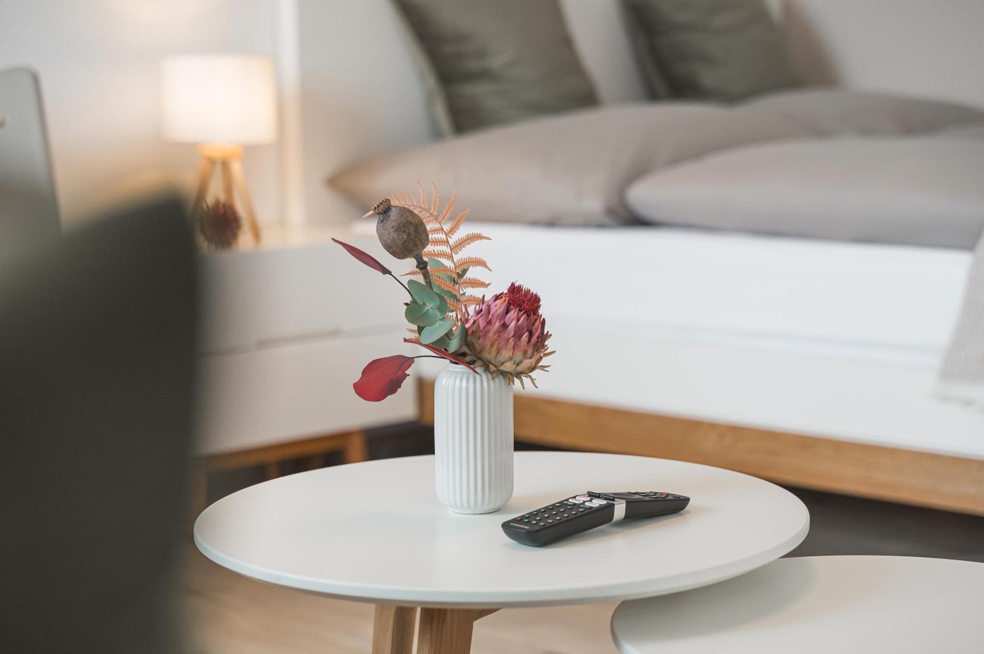 Wohlfuehl-Apartment I Zentral I Balkon I Kueche Fellbach Extérieur photo
