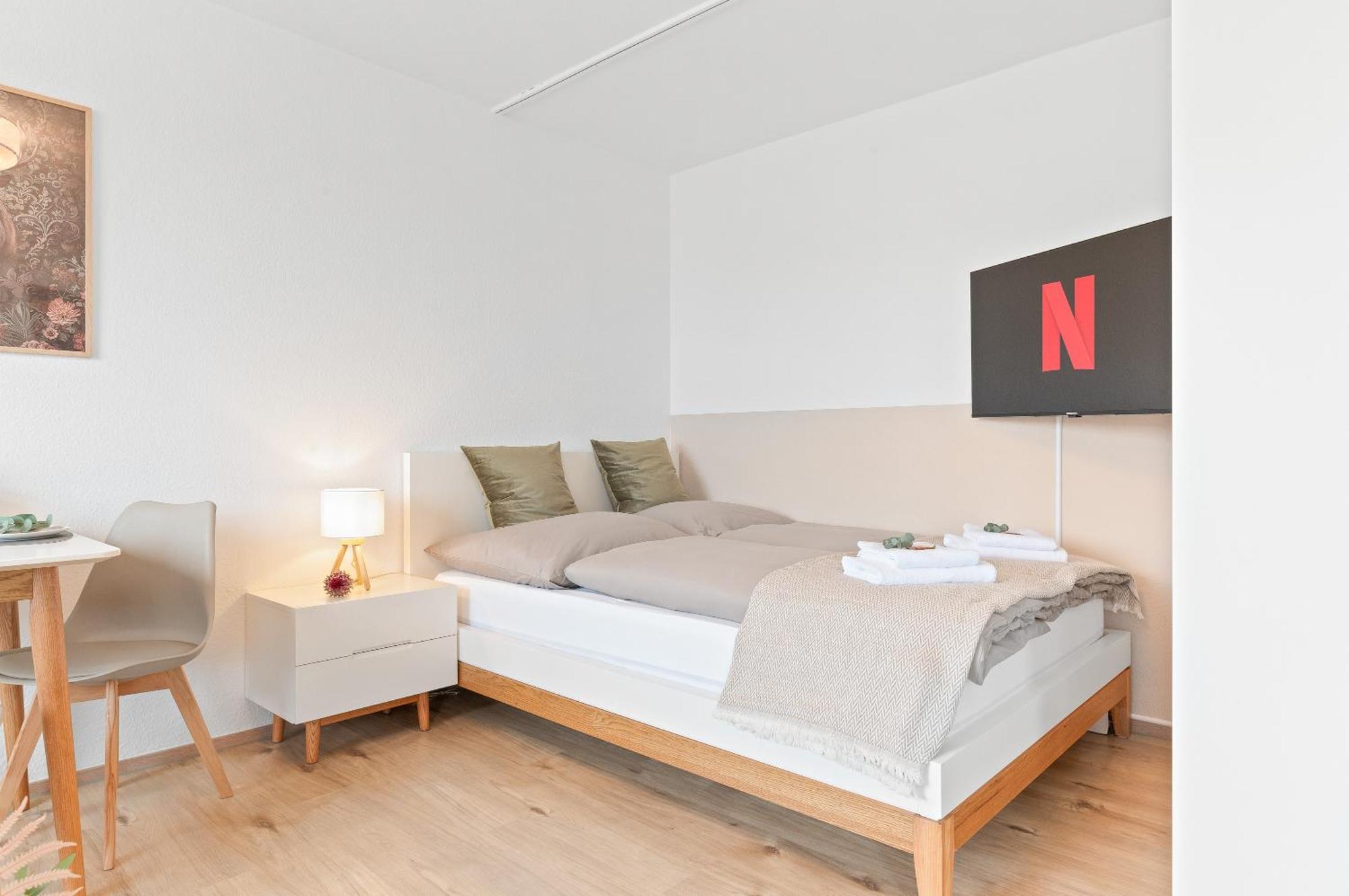 Wohlfuehl-Apartment I Zentral I Balkon I Kueche Fellbach Extérieur photo